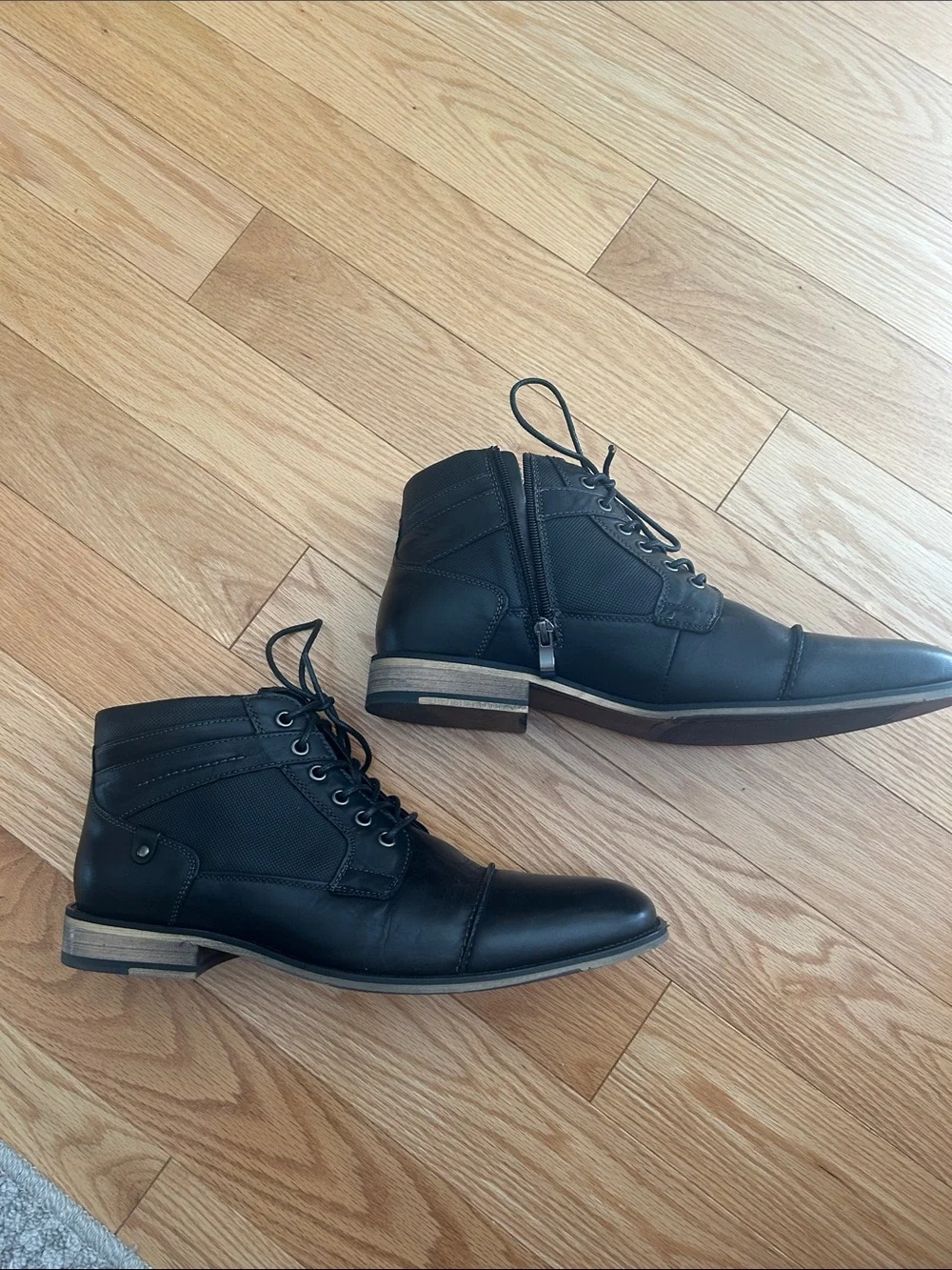 Steve Madden classic black